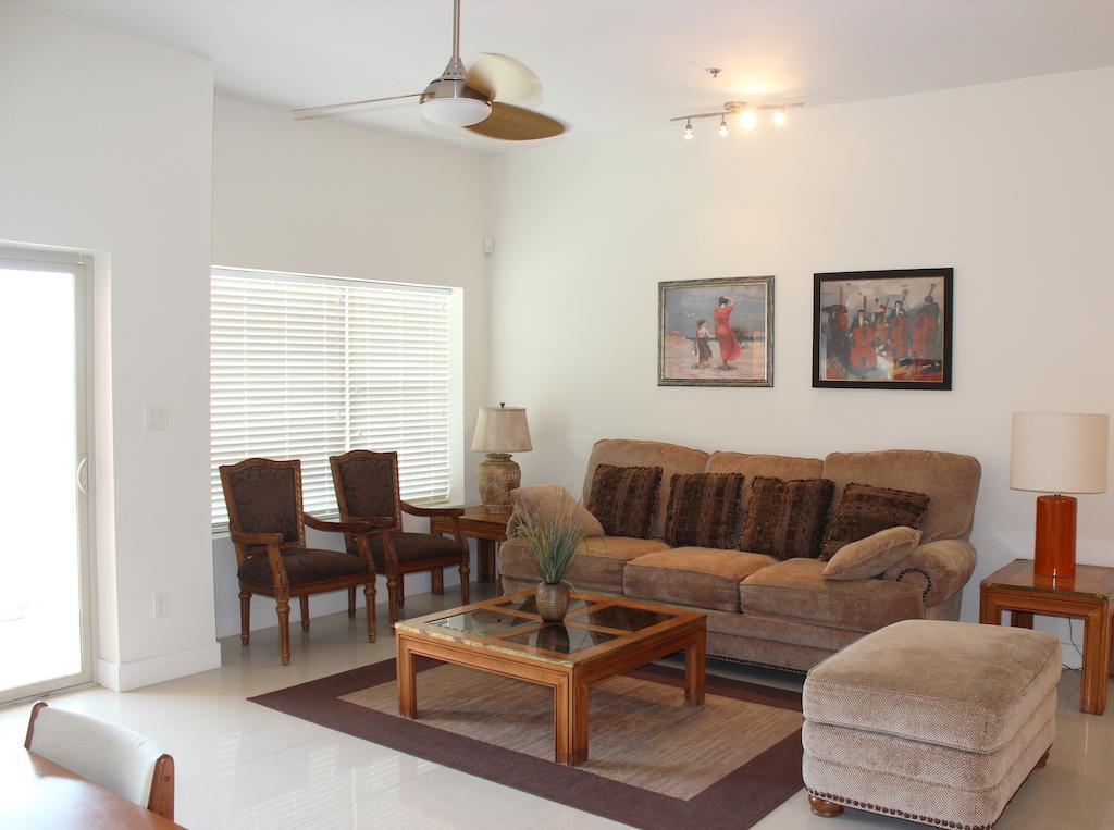 جنوب جزيرة بادري La Isla South Padre Residences الغرفة الصورة